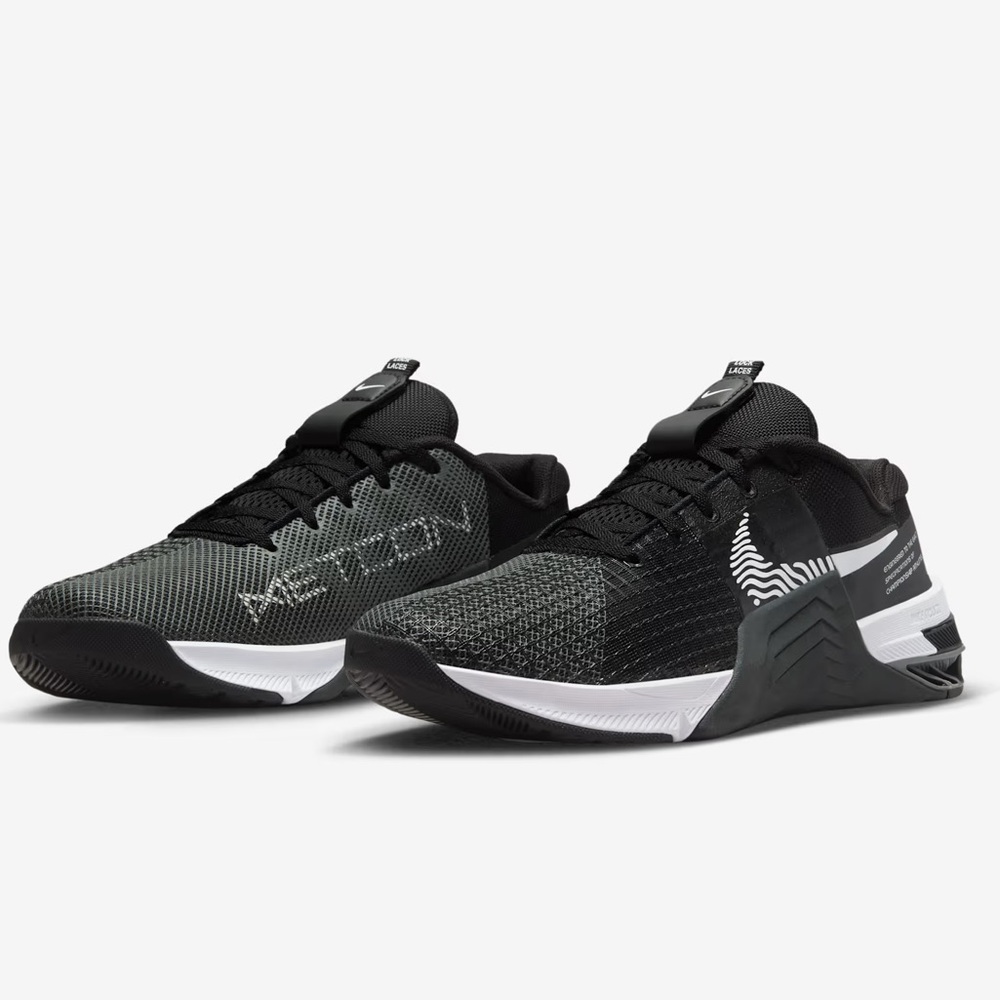 Nike Metcon 8 - Men’s Workout Shoes